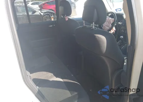 2012 Jeep Patriot Latitude из США, поврежденный, VIN 1C4NJPFA8CD548417